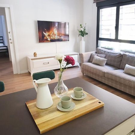 Appartement Lujoso Hogar Cerca Del Casco Antiguo De La Ciudad à Valence Extérieur photo