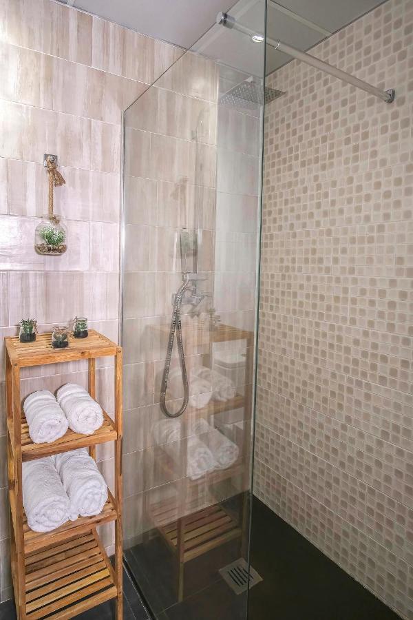 Appartement Lujoso Hogar Cerca Del Casco Antiguo De La Ciudad à Valence Extérieur photo
